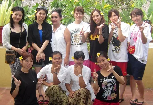Spa Class with Ryubi students Ryubi Beauty College students spa class